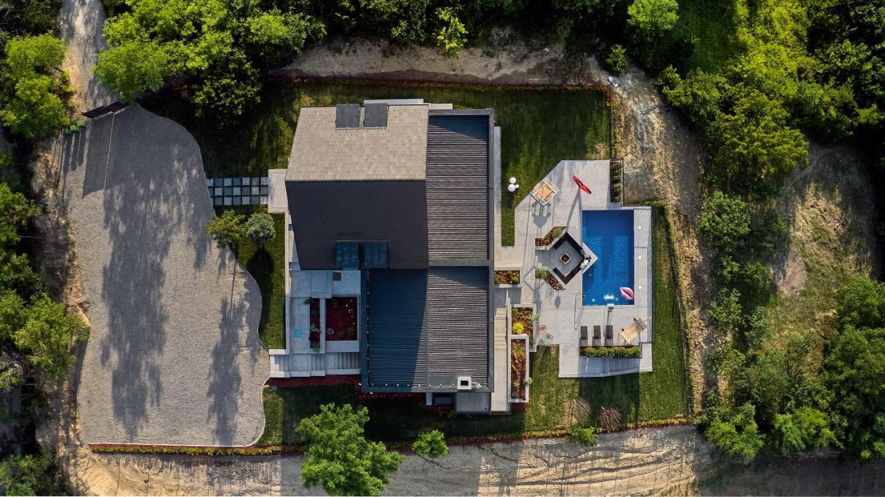 Riverside Pool Villa-Sremski Karlovci Zewnętrze zdjęcie